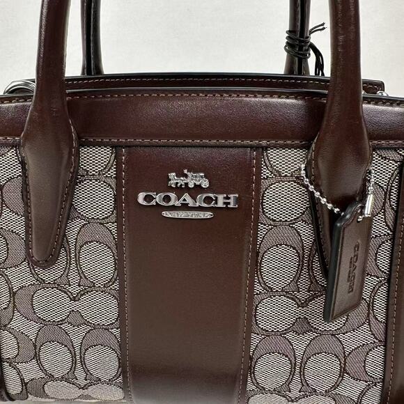 COACH Andrea Carryall Bag Crossbody Signature Jacquard CT766 Oak/Maple NWT - Picture 10 of 11